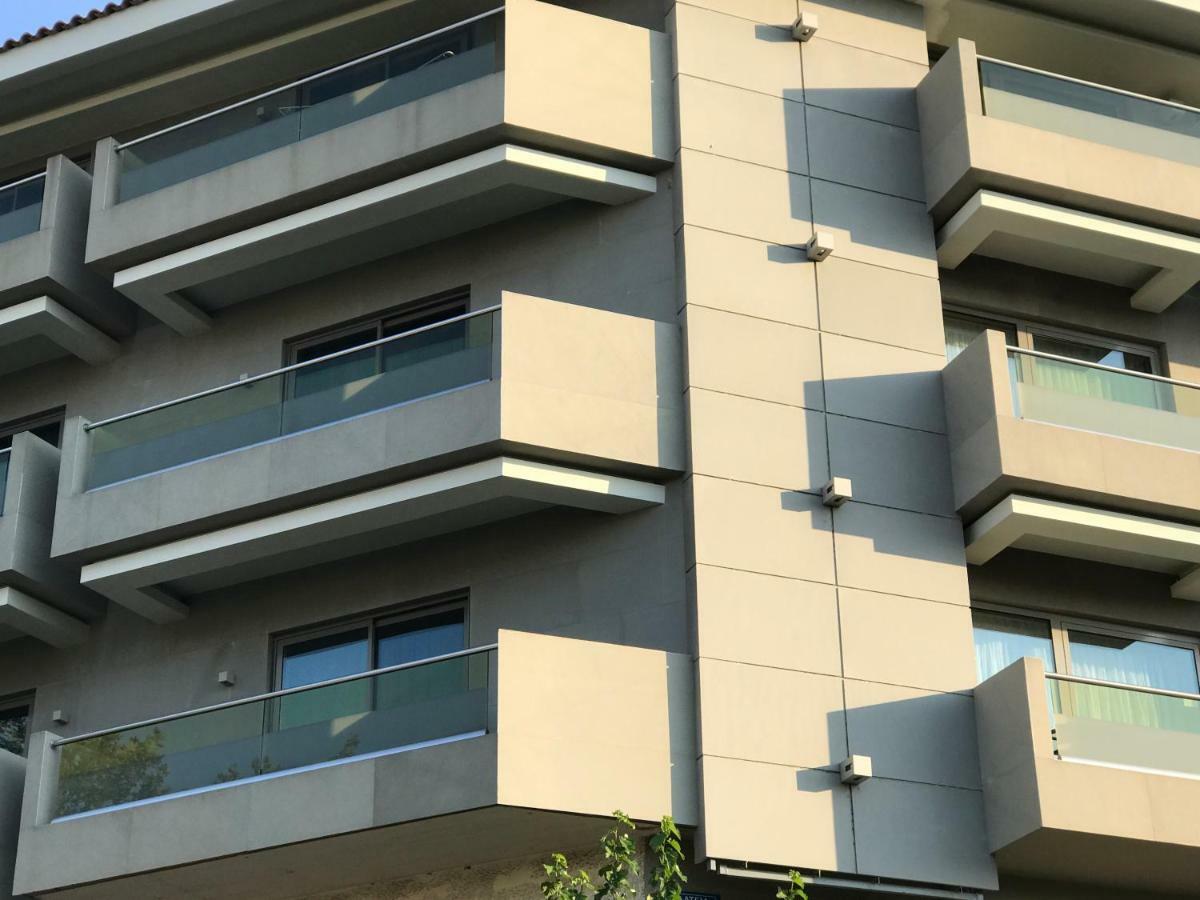 Hotel Levadia Levadeia Bagian luar foto